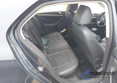 2009 Volkswagen Jetta Tdi from USA, damaged, VIN 3VWRL71K49M036465